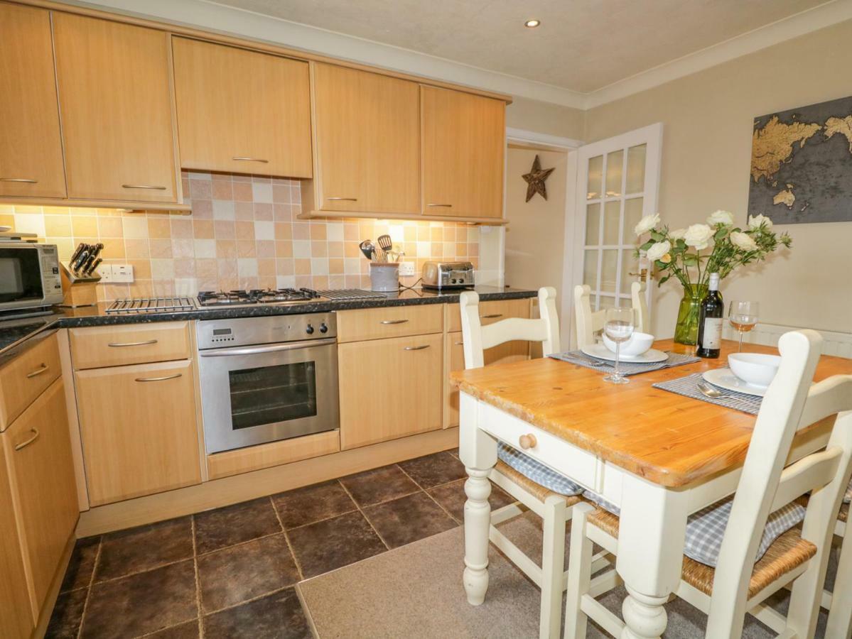Kirkstone Cottage แอมเบิลไซด์ ภายนอก รูปภาพ